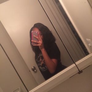 Meet your Posher, Janiya